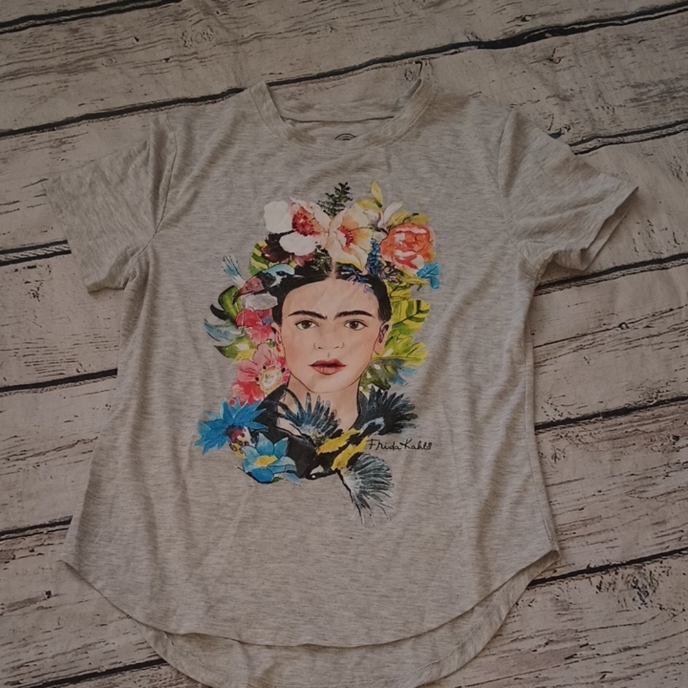 Frida Kahlo Women's Gray Frida Graphic Tee Shirt M